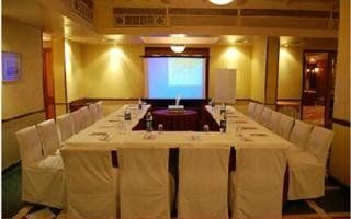 Celebrations Hotel Navi Mumbai Exterior foto